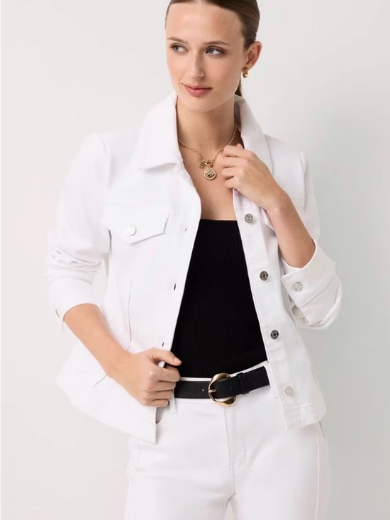 White House Black Market Jackets & Blazers - NWT WHBM Cropped Pleated Denim Trucker Jacket in White Size 4